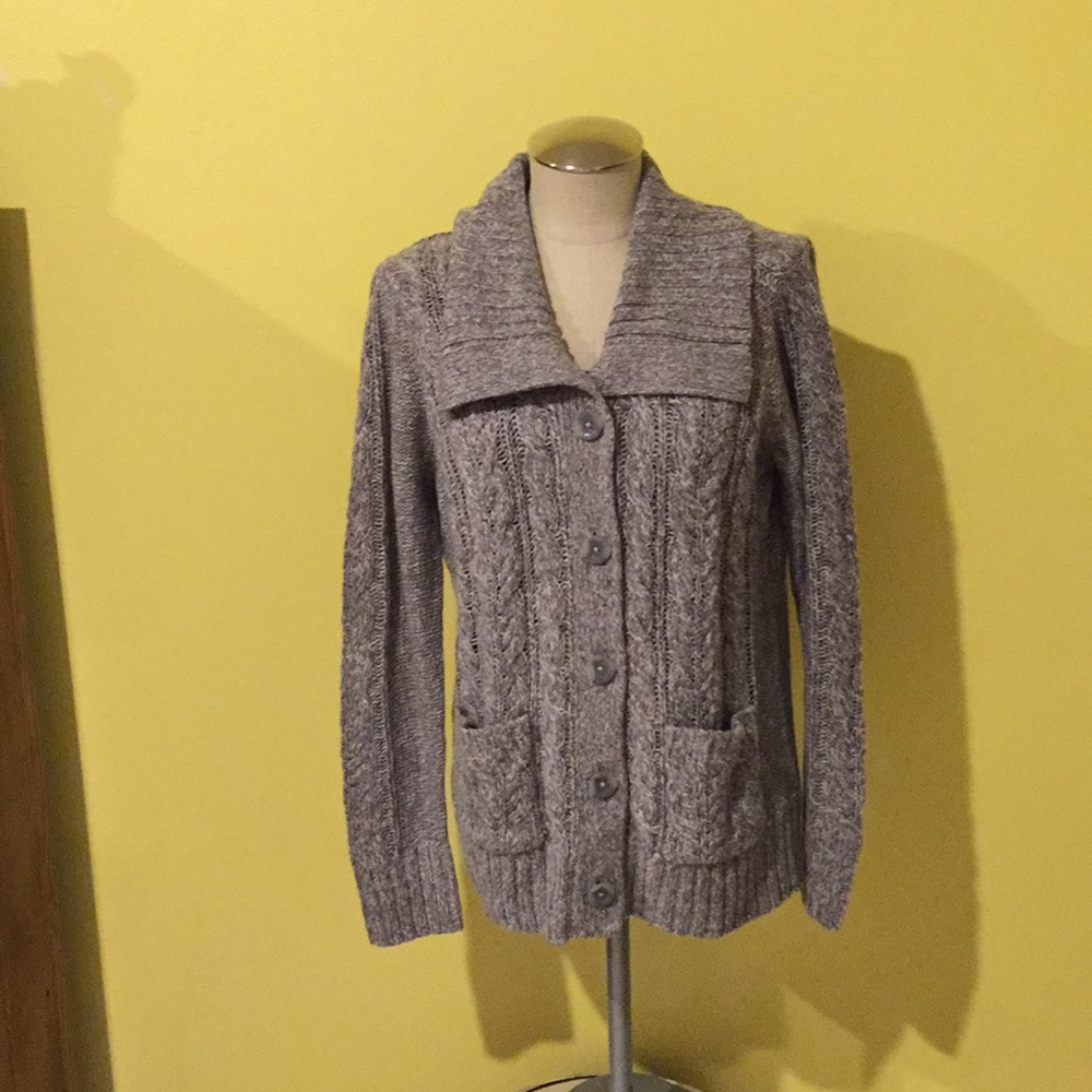 Button down collared cardigan